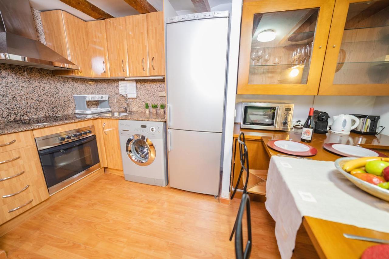 ברצלונה Rustic Poble Sec Apartment מראה חיצוני תמונה