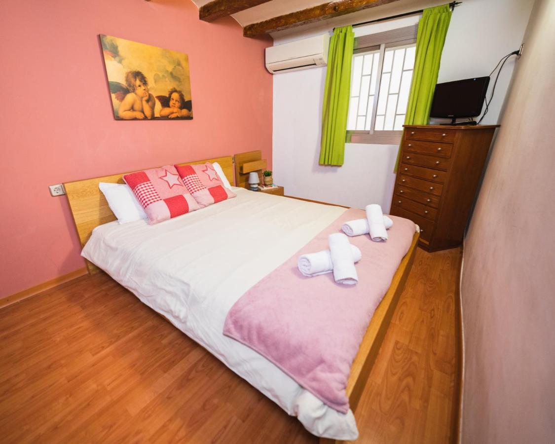ברצלונה Rustic Poble Sec Apartment מראה חיצוני תמונה